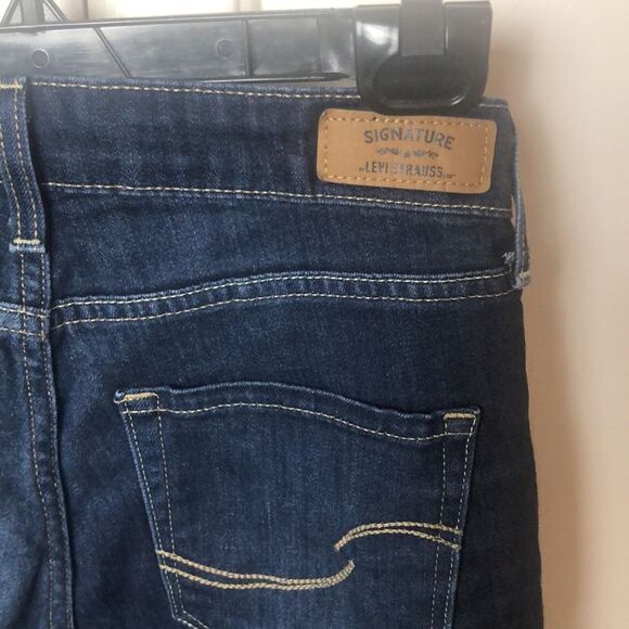 Levi's Signature Womens Mid Rise Straight Leg 5-Pockets Denim Jeans Blue Size 26 - Picture 3 of 5
